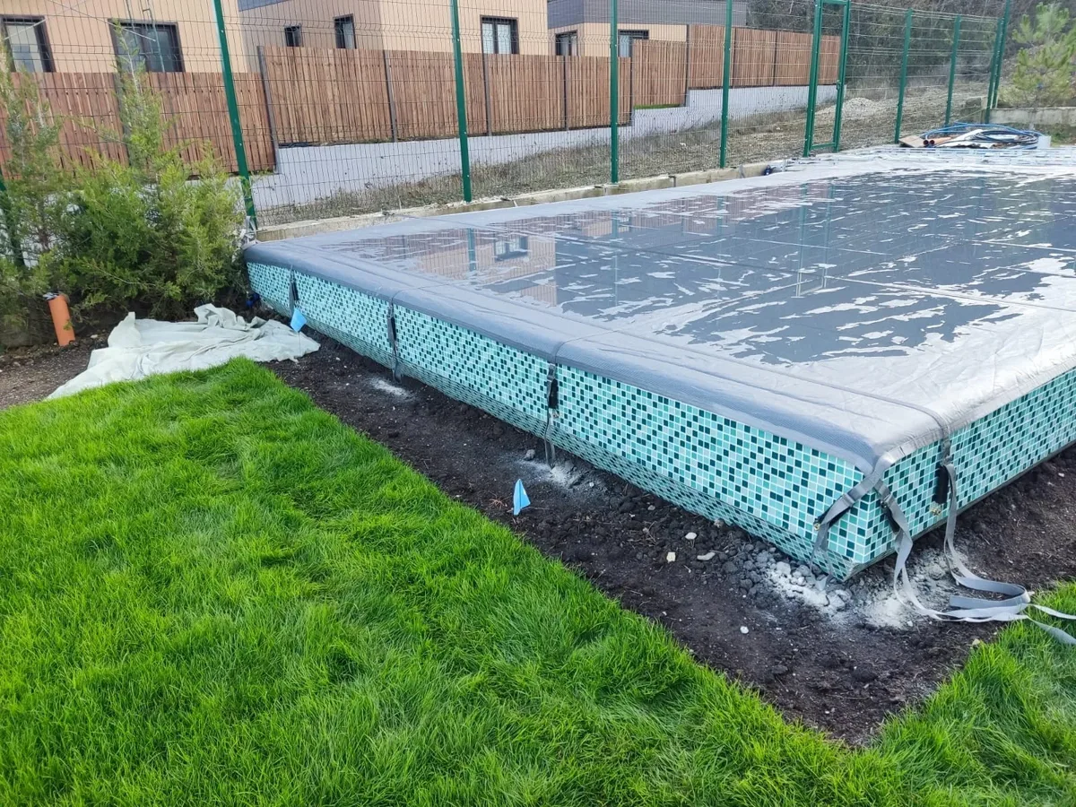 Батутное покрывало на бассейне в Тольятти